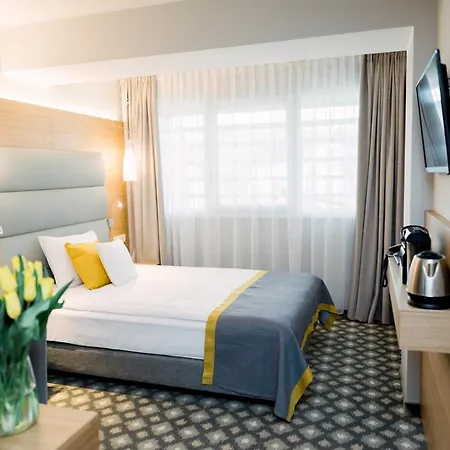 فندق فيفالدي بوزنان