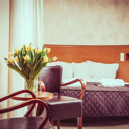 Vivaldi 4* Poznan