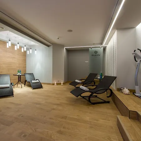 فيفالدي فندق 4*