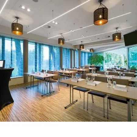 فيفالدي 4* بوزنان