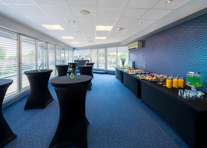 维瓦尔第酒店 酒店 波兹南