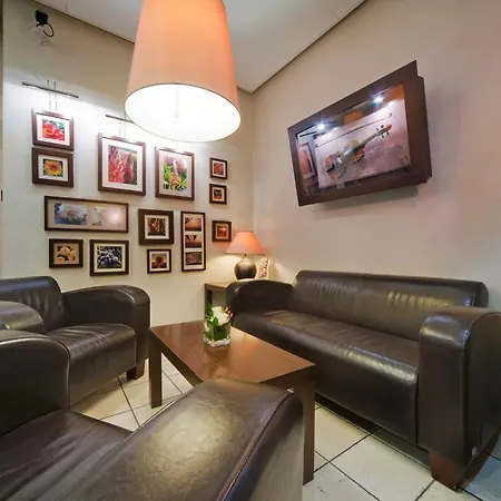 ホテル ヴィヴァルディ ポズナン