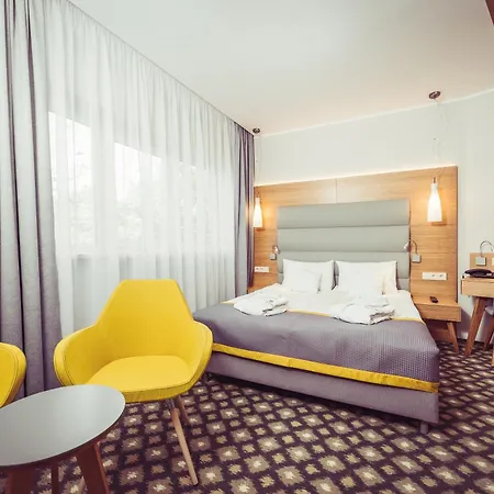 ホテル ヴィヴァルディ 4*